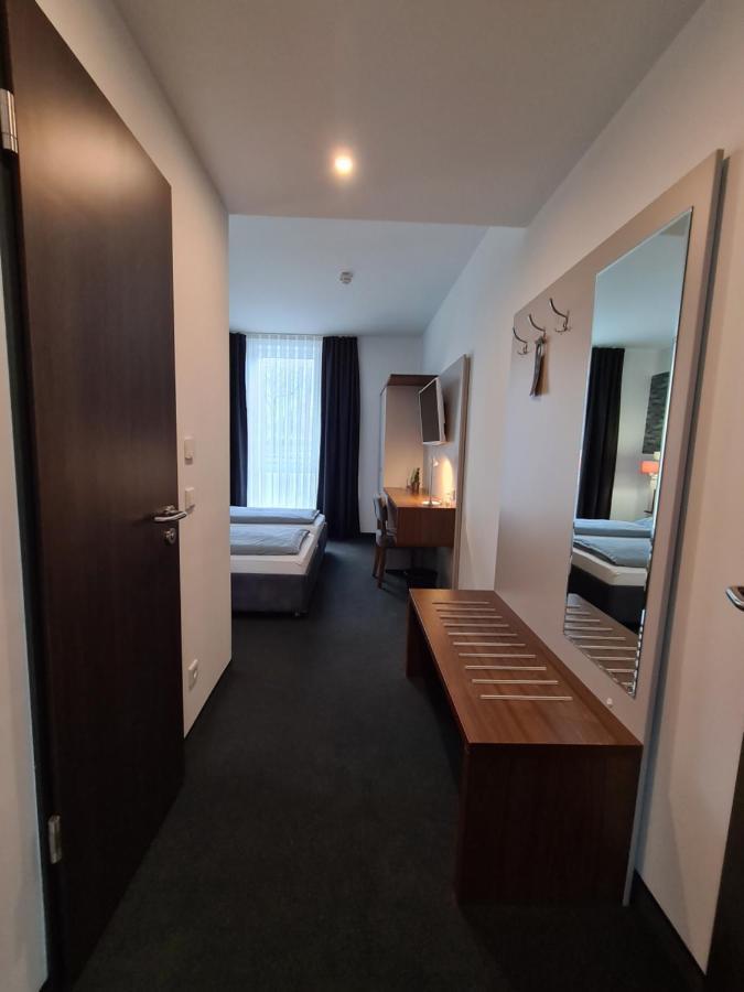 Tweepersoonskamer met 2 Aparte Bedden
