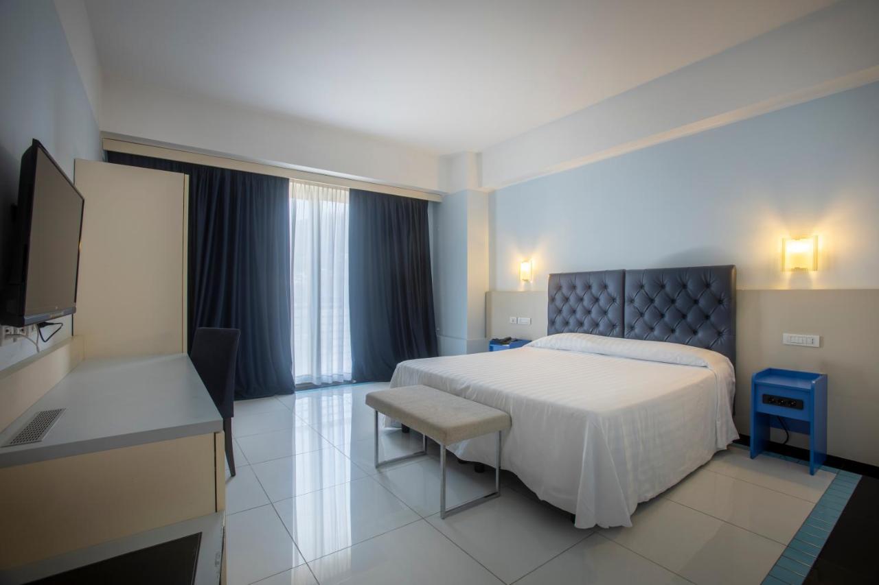 Quarto Duplo Standard