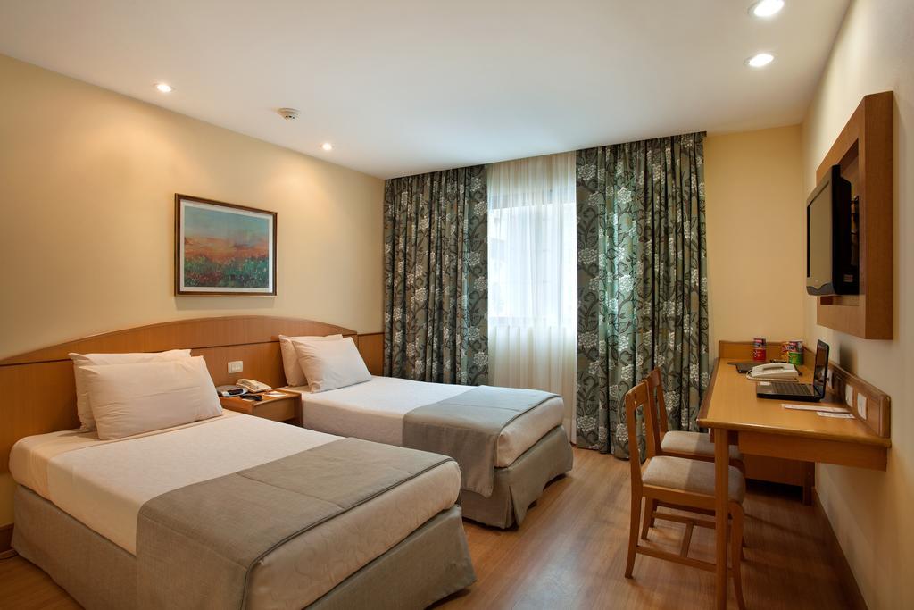 Quarto Twin Standard com Vista Interna