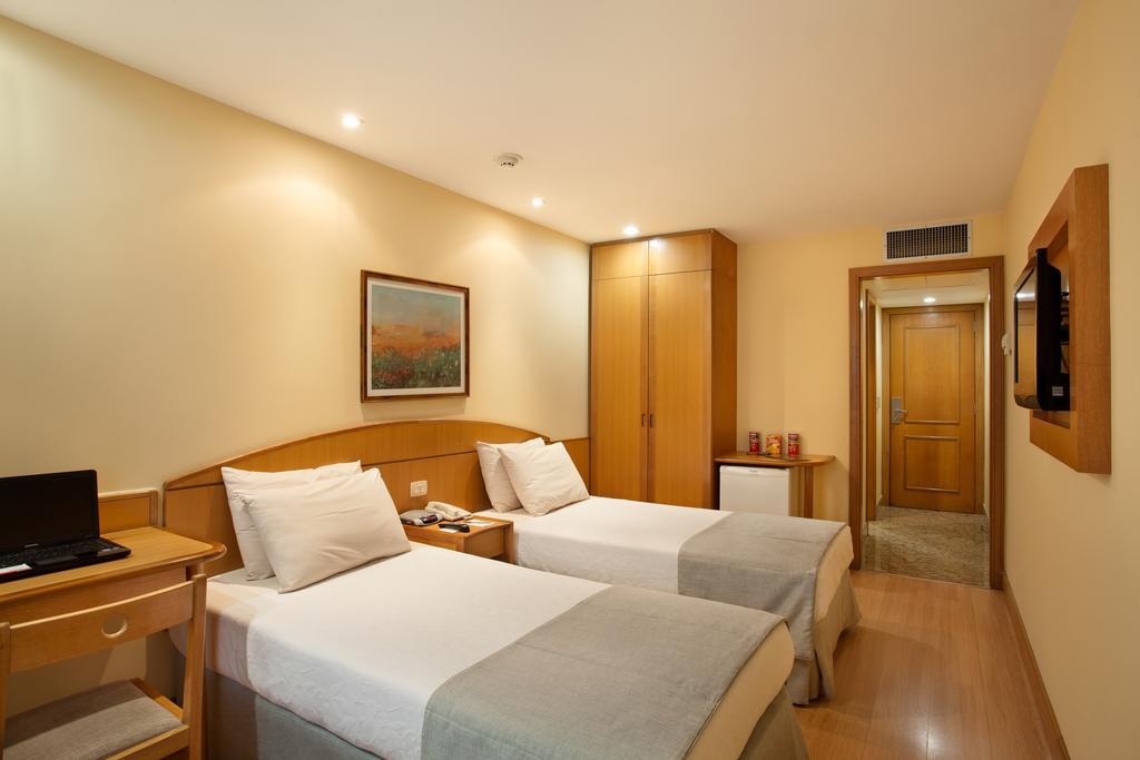 Quarto Twin Superior