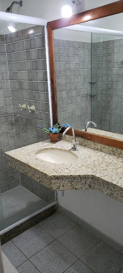 Quarto Triplo com Vista Mar