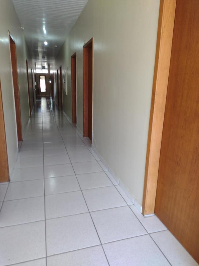 Quarto Duplo Standard com Banheiro Compartilhado