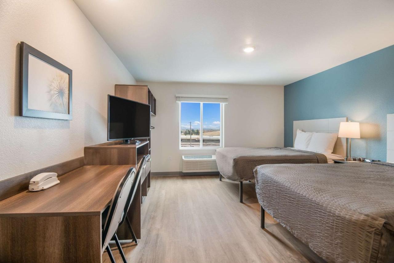 Standard Queen Room with Two Queen Beds - Non Smoking