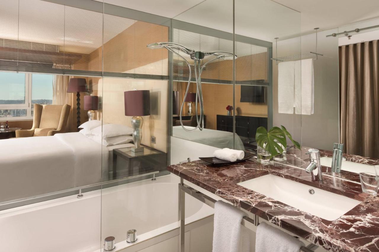 Chambre Club avec Accès au Salon Club et 2 Lits Jumeaux/Simples