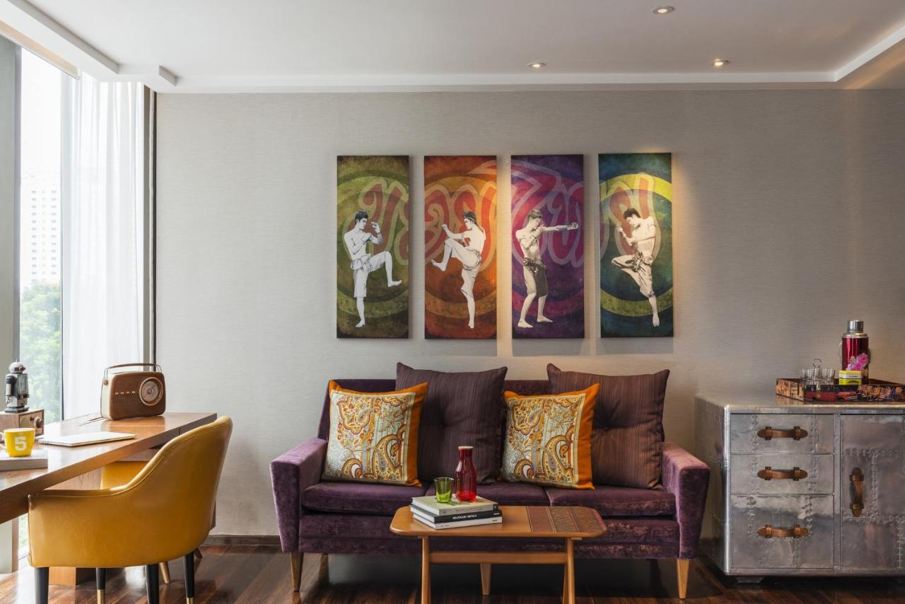Standaard Kamer met Kingsize Bed, Balkon en Uitzicht op de Tuin
