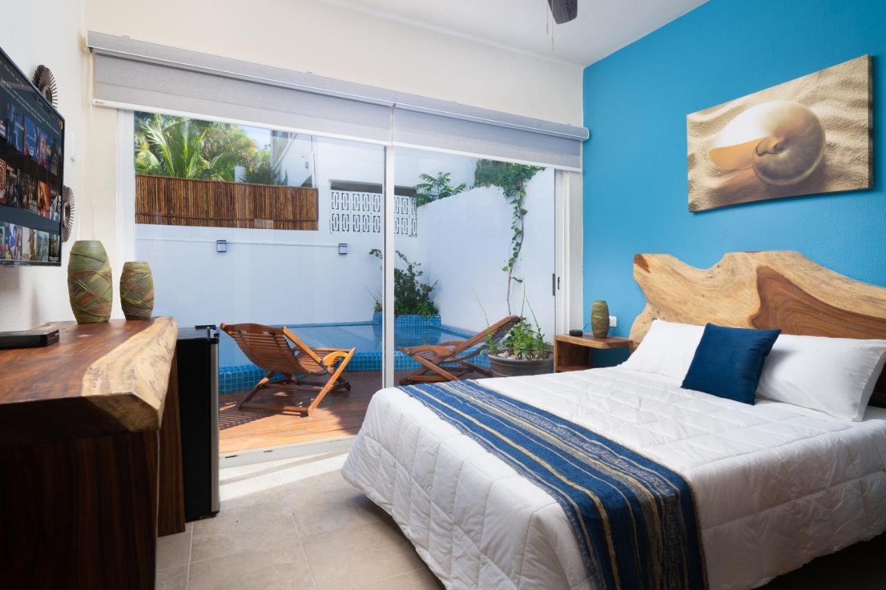 Habitación Doble con vistas a la piscina