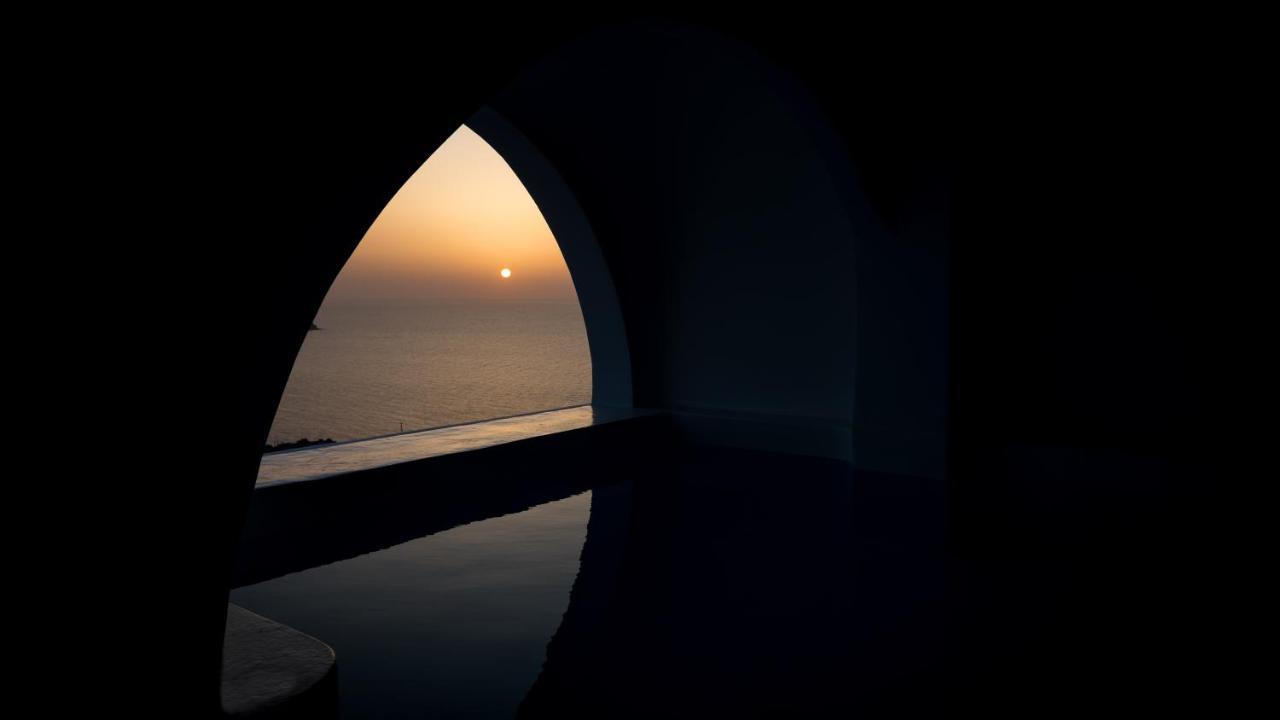 Suite Premium con Vasca Immersione Idromassaggio ad Acqua Fredda Riscaldata in Grotta