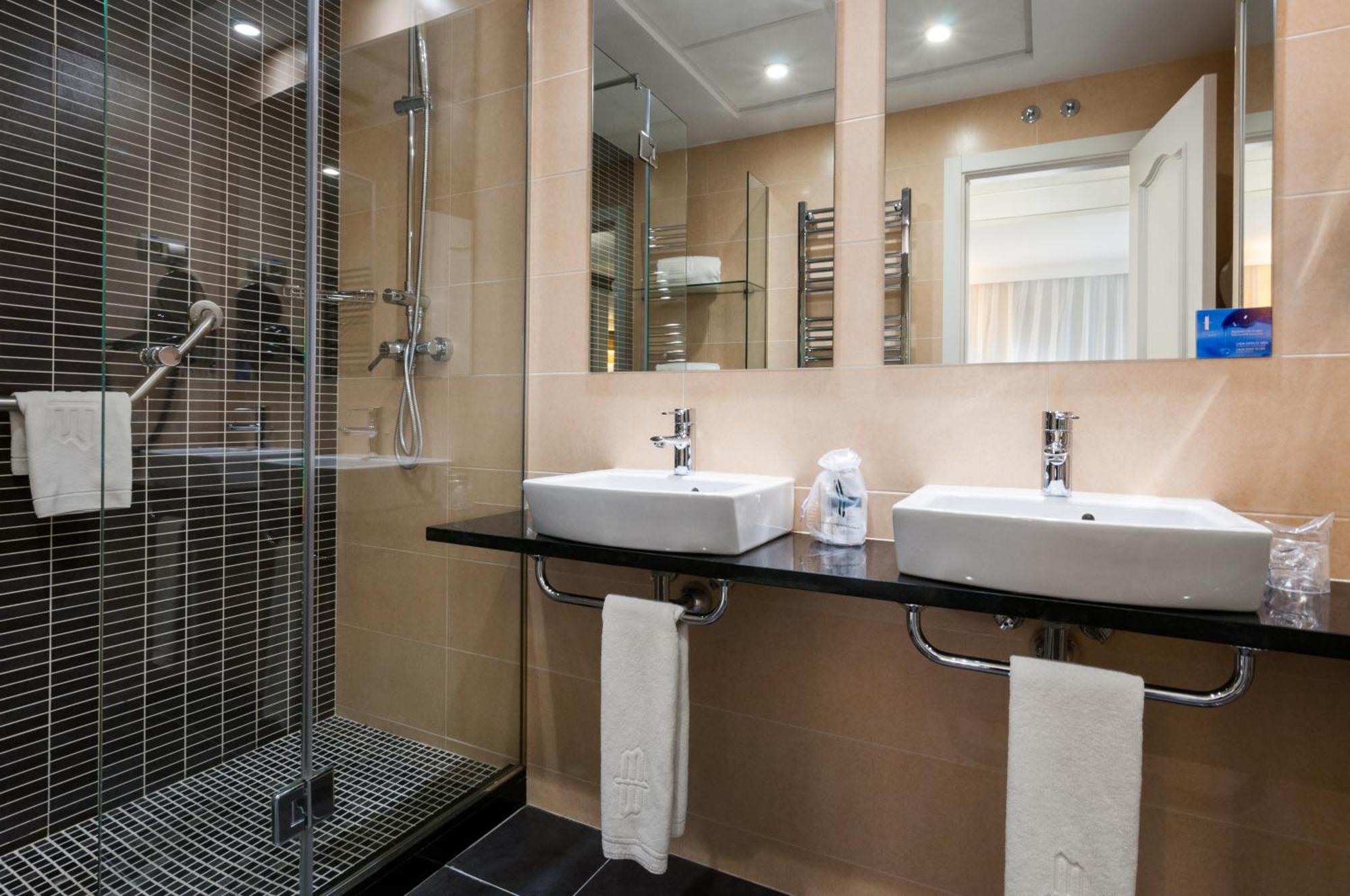 Chambre Double et Simple Basique