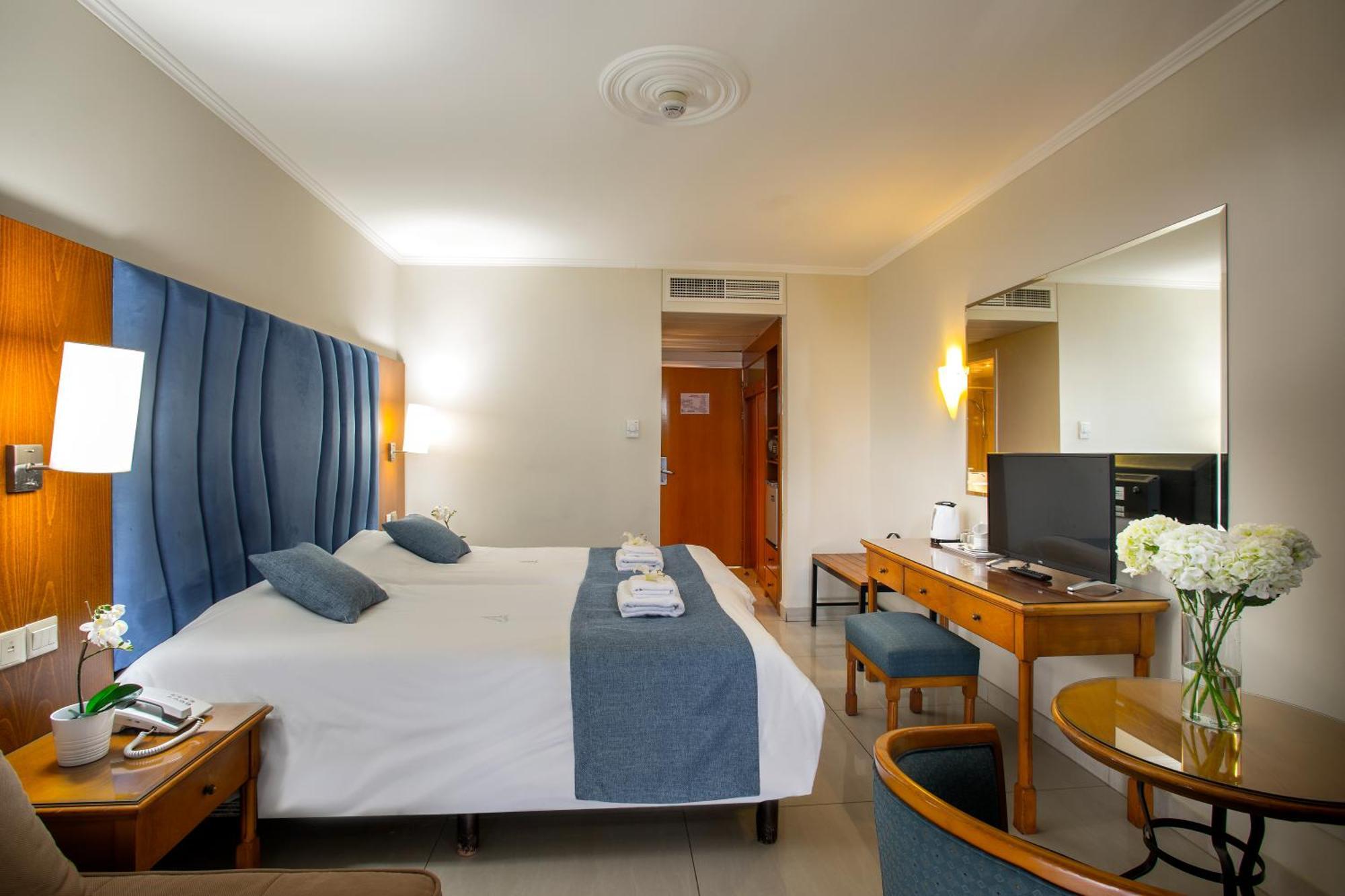 Standard Doppel-/Zweibettzimmer mit Landblick