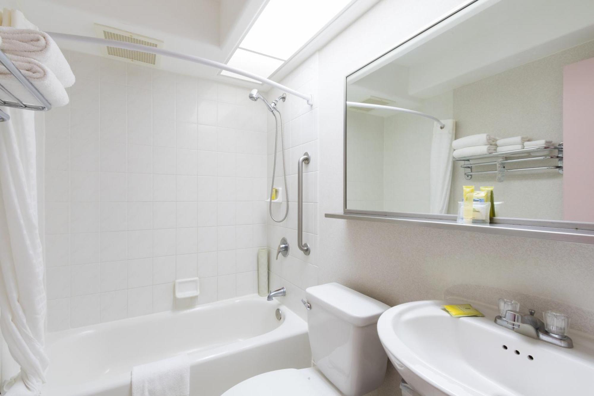 Deluxe King Studio with Kitchen