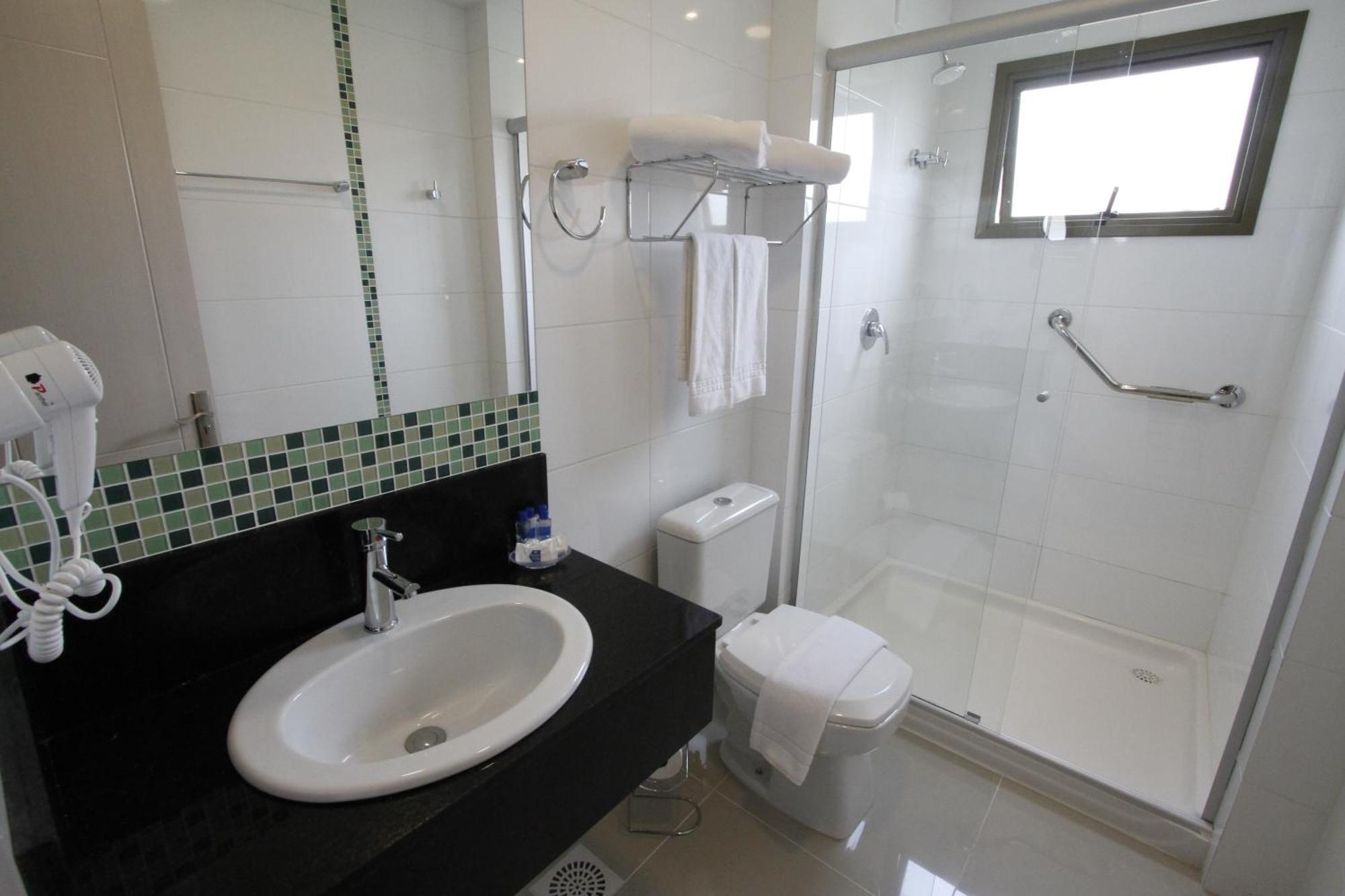 Luxury Triple Room,1227909245:JPEG