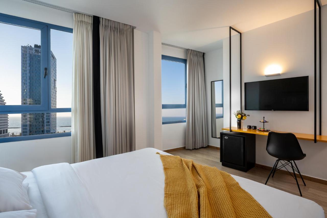 Superior Sea Side Room