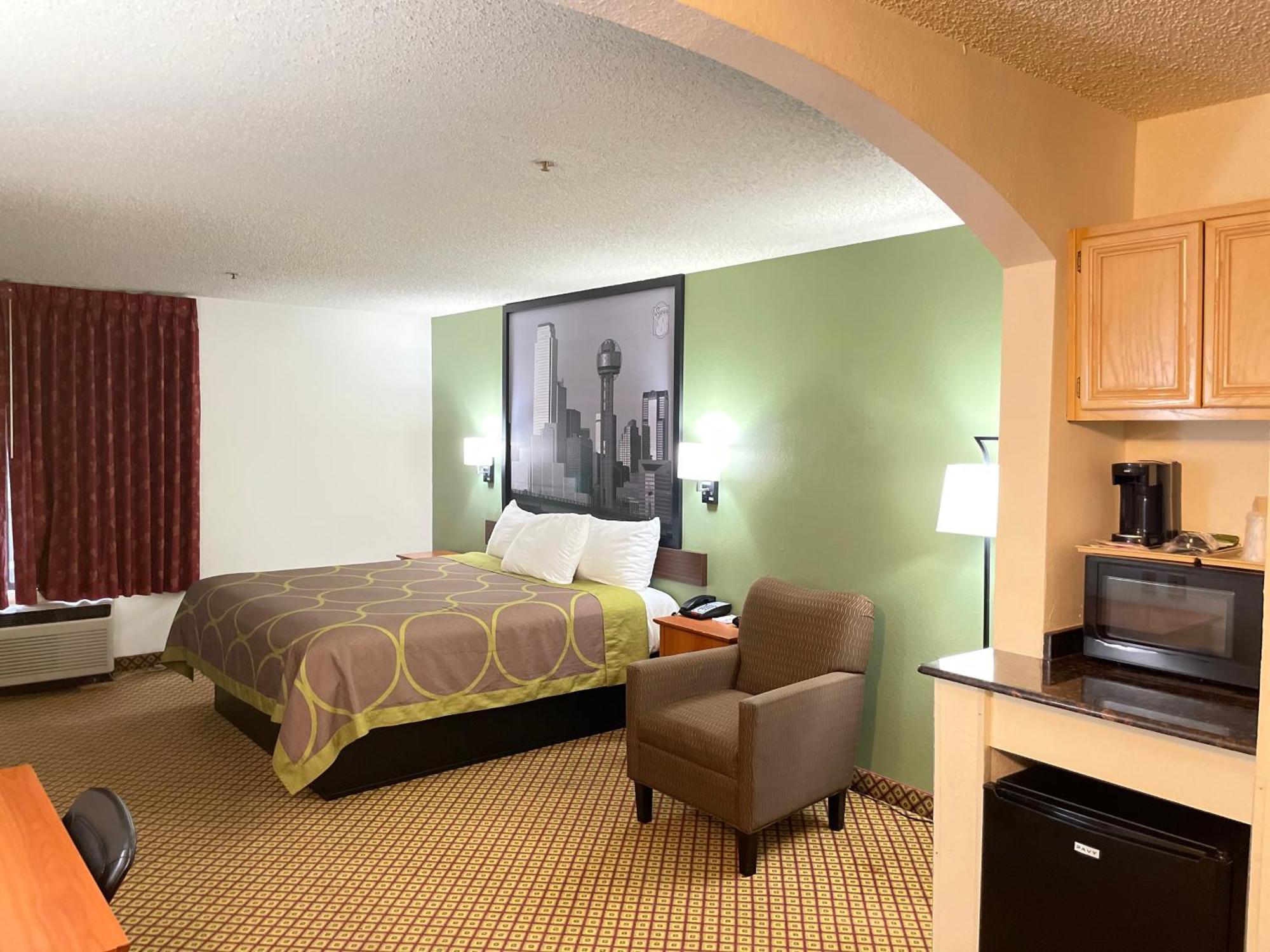 King Room - Non-Smoking