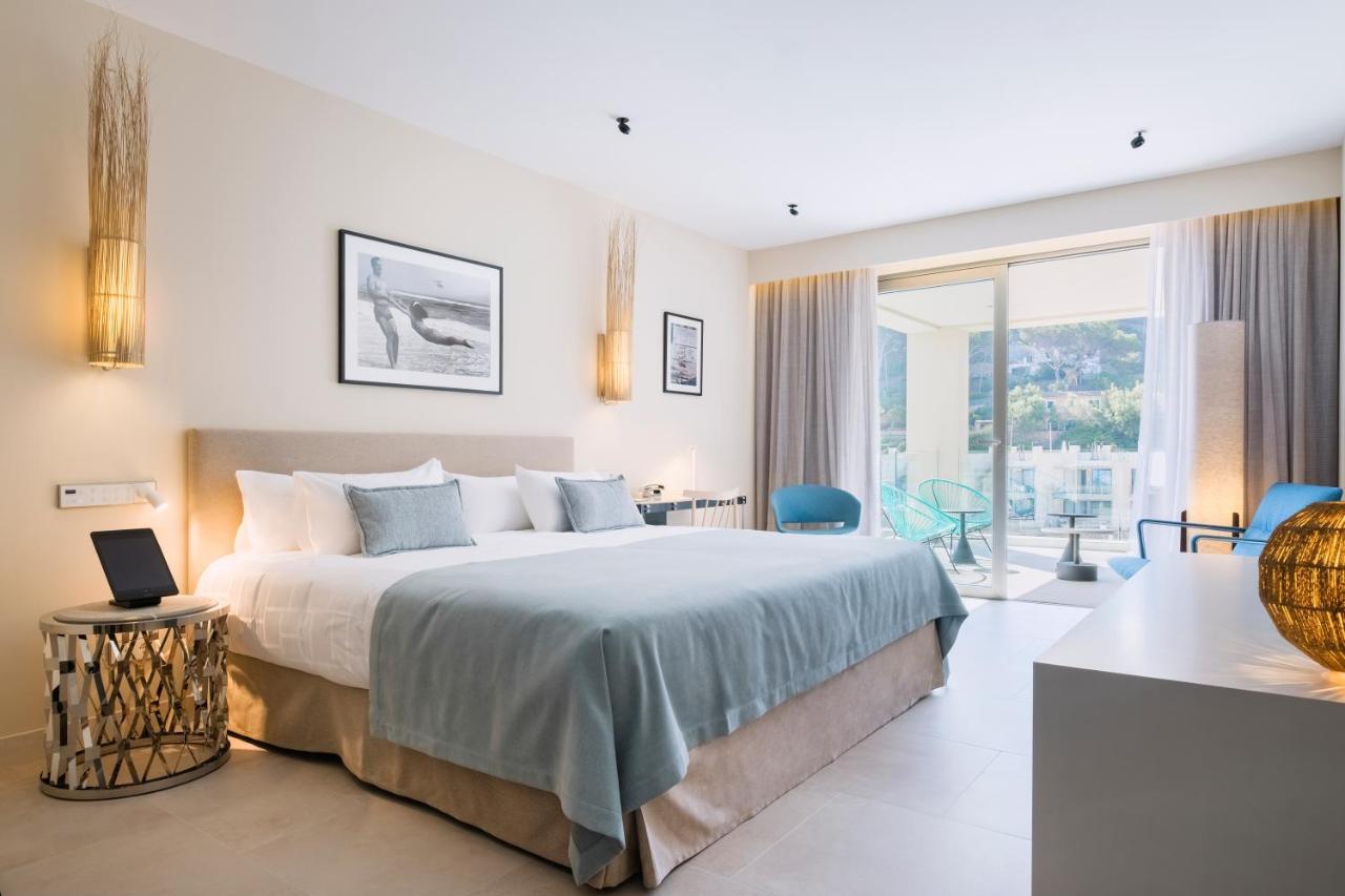 Junior Suite mit Terrasse und seitlichem Meerblick