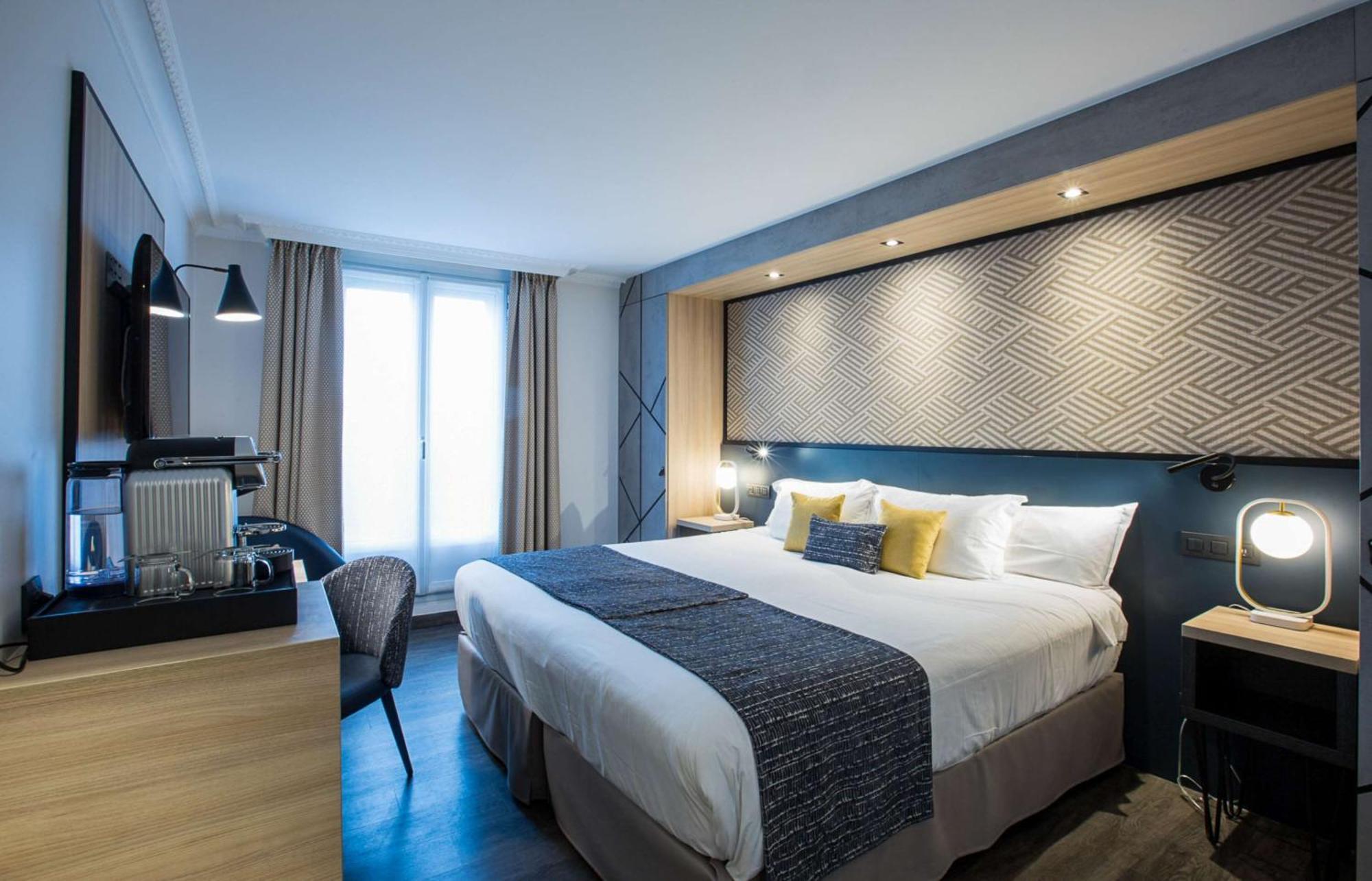 Chambre Triple Deluxe avec 1 Lit King-Size et 1 Lit Simple - Non-Fumeurs