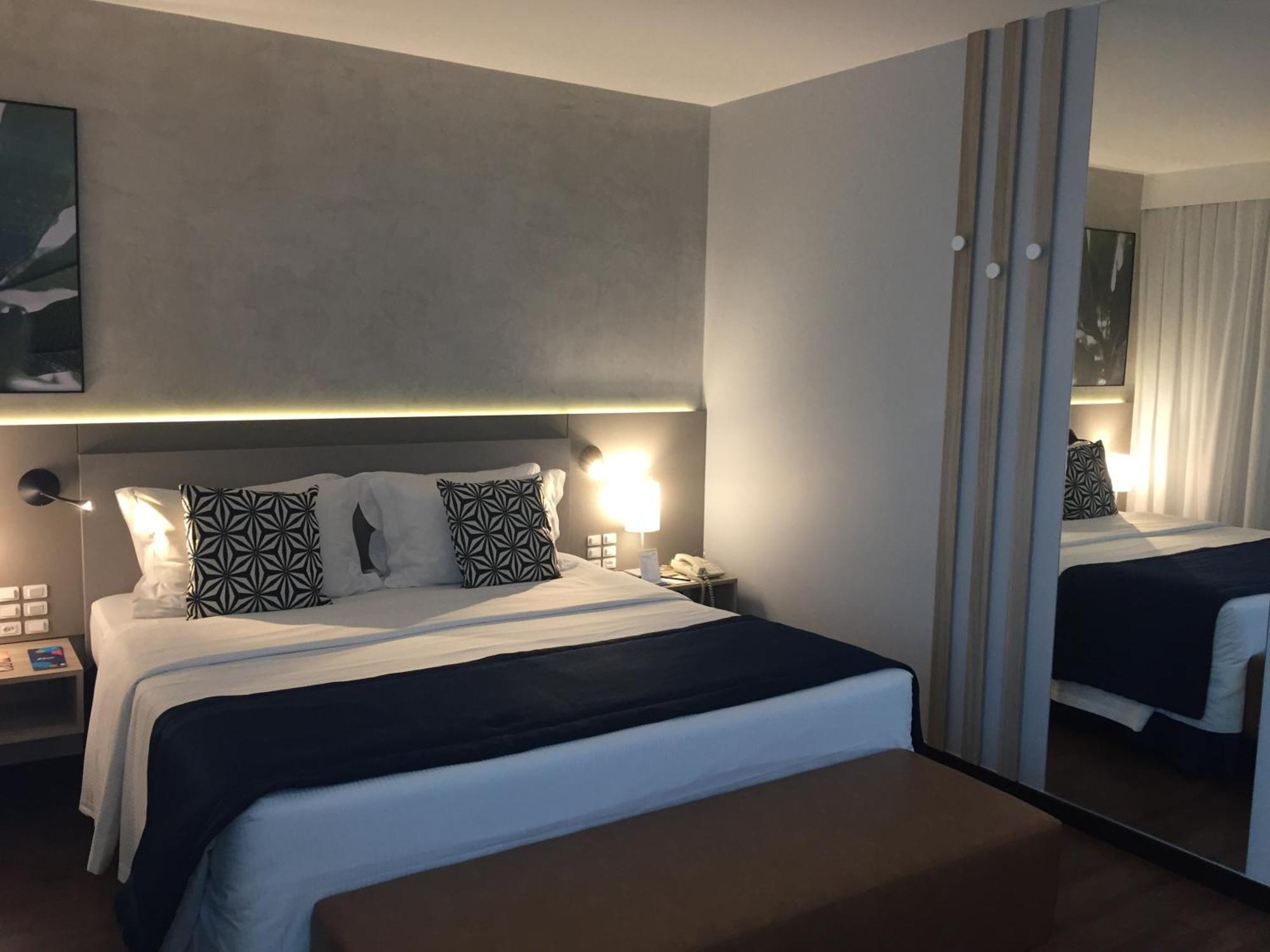Premier Double Room,1436078860:JPEG