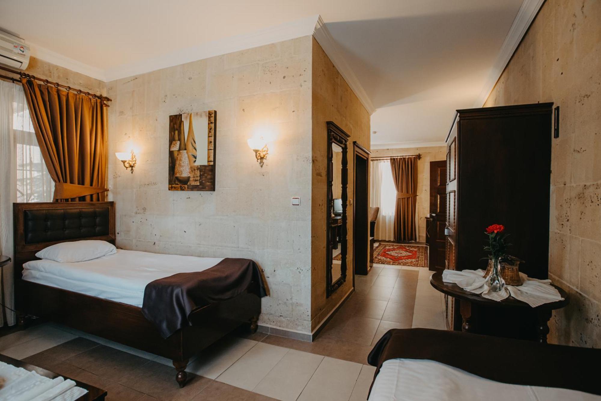 Quarto Quádruplo Deluxe Stone