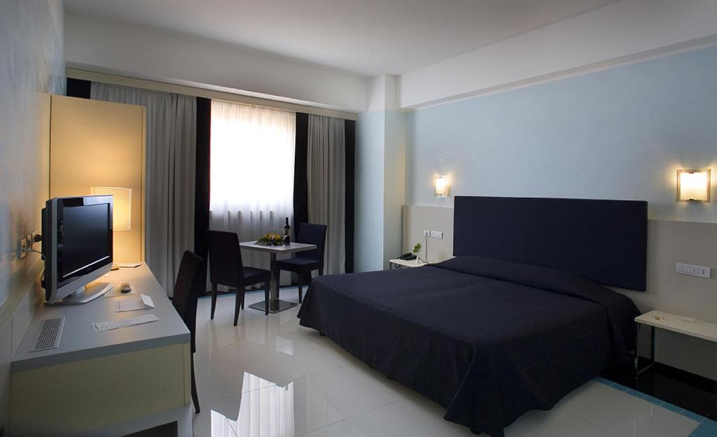 Quarto Individual Standard