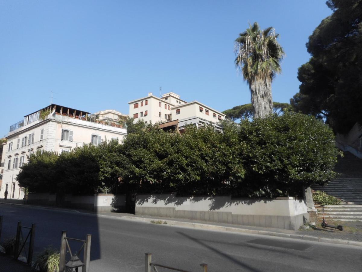 Appartamento con Vista Giardino