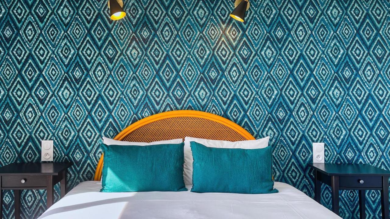 Chambre Lit Queen-Size - Vue sur Mer