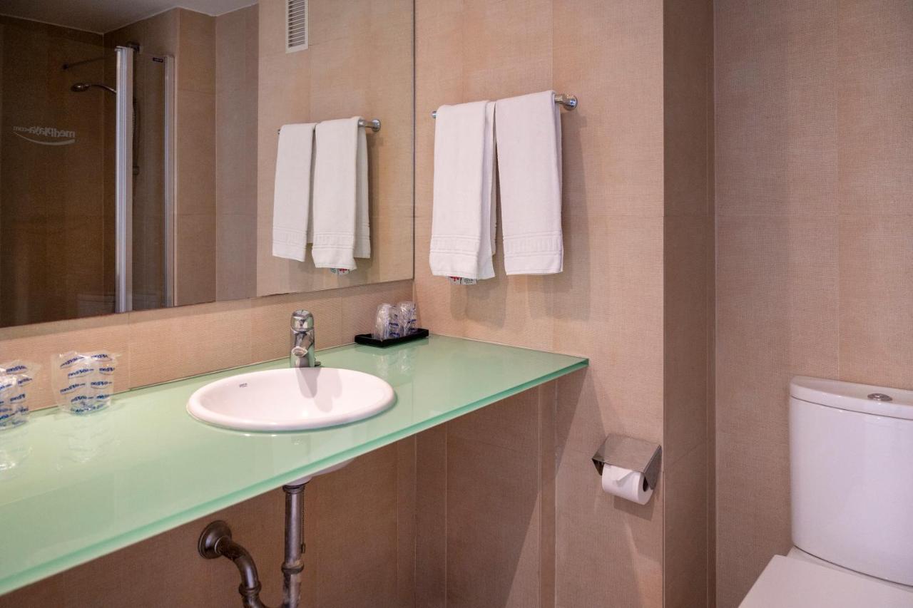 Quarto Familiar com Terraço (2 Adultos + 2 Crianças)