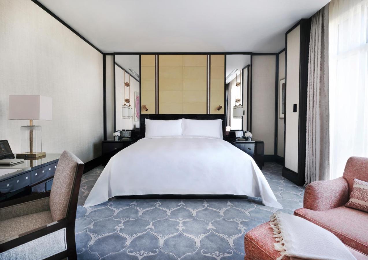 Superior Zimmer mit Kingsize-Bett