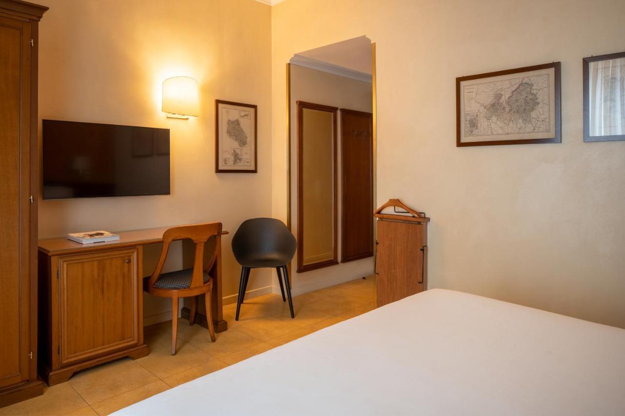 Chambre Double Classique (2 Adultes + 1 Enfant)