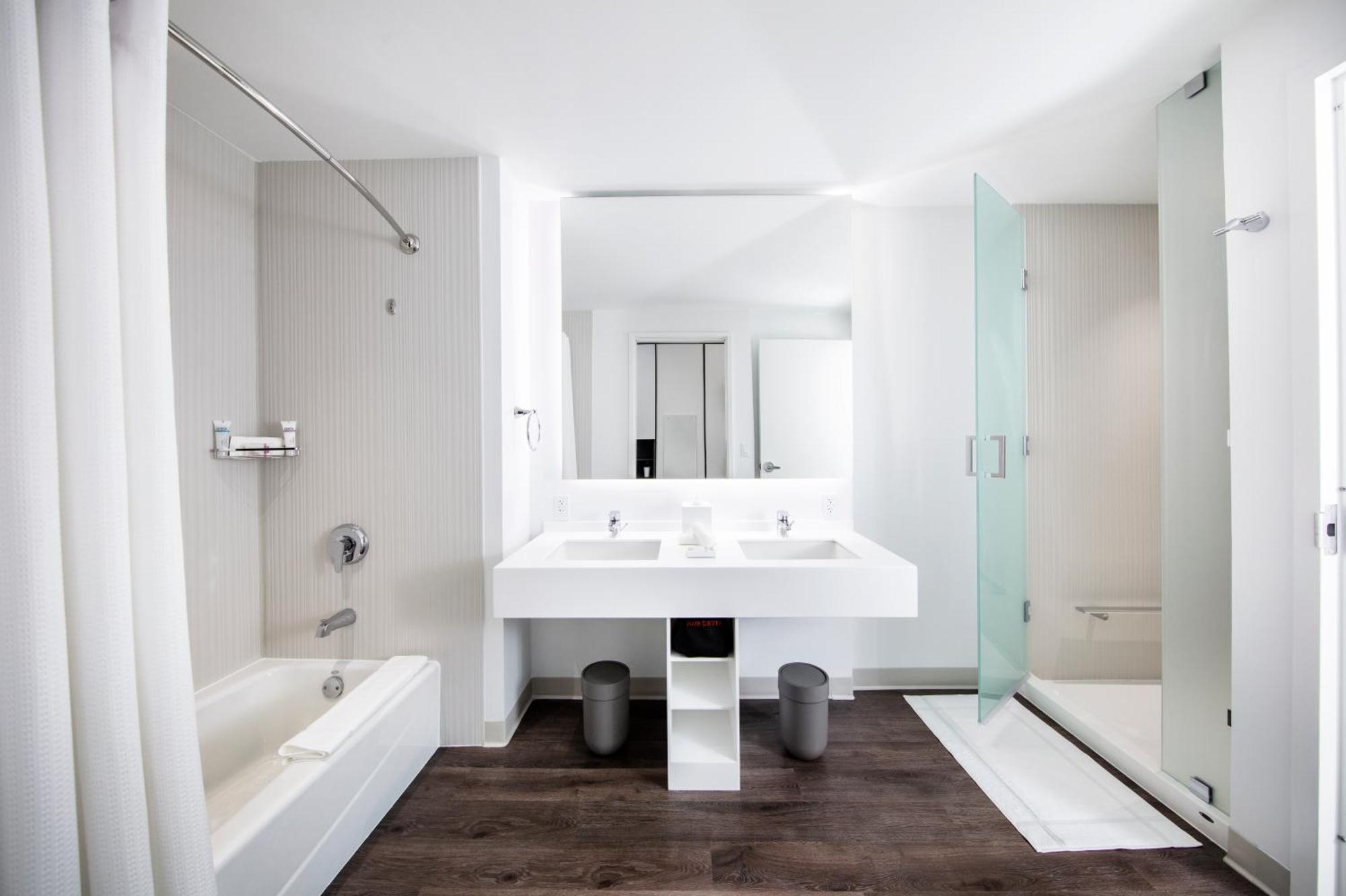 Suite Kids con Vista Skyline (Include Ingresso Anticipato al Parco*)