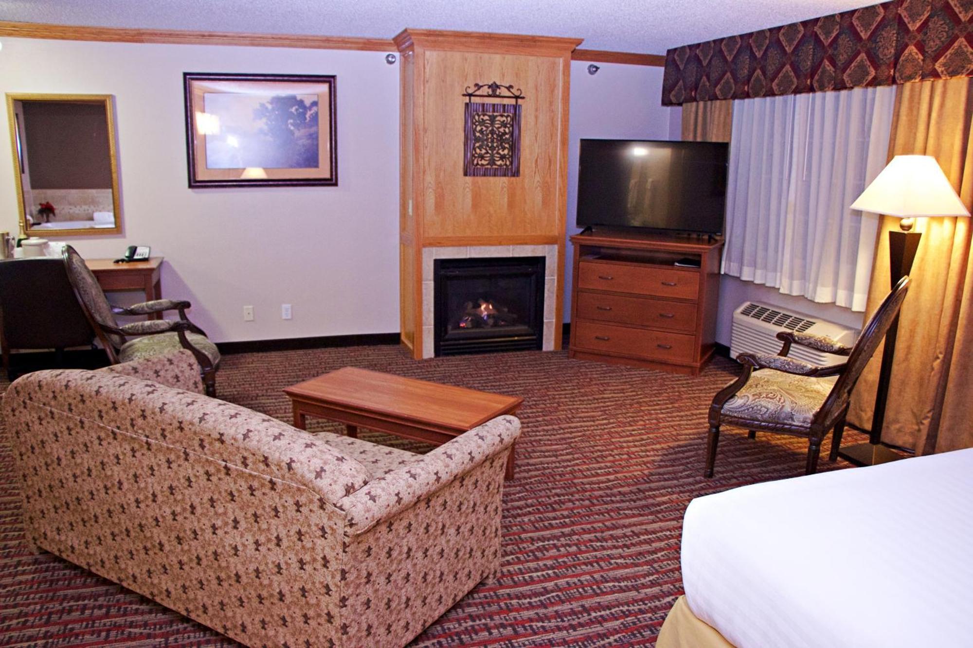 King Suite with Sofa Bed