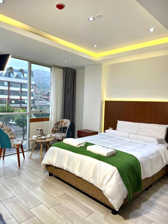 Quarto com Cama King-size