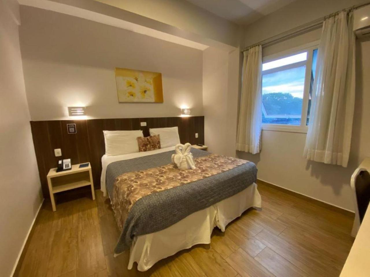 Habitación Estándar - 1 cama grande