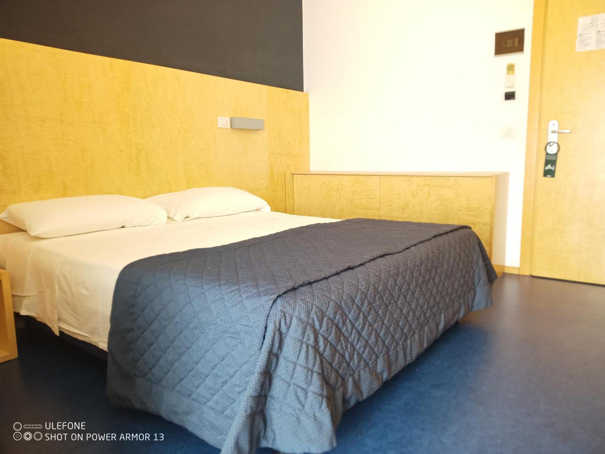 Superior Doppelzimmer mit Terrasse und Poolblick