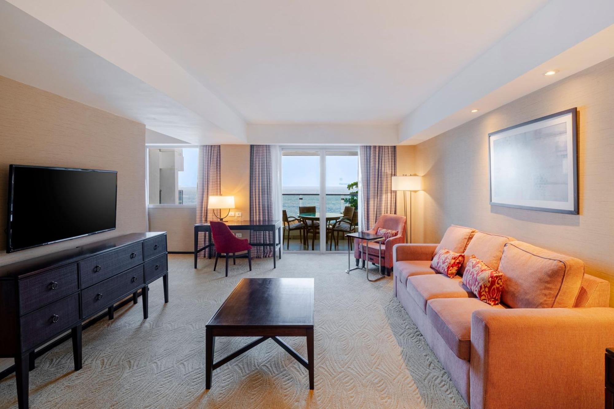 Suite Carioca Maior com Acesso ao Club Lounge e Vista Mar