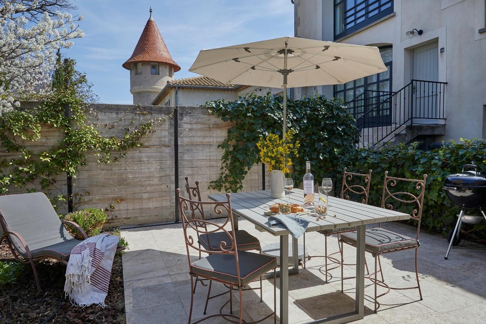 Two-Bedroom House with Terrace or Garden - Vendangeurs,1545163237:JPEG