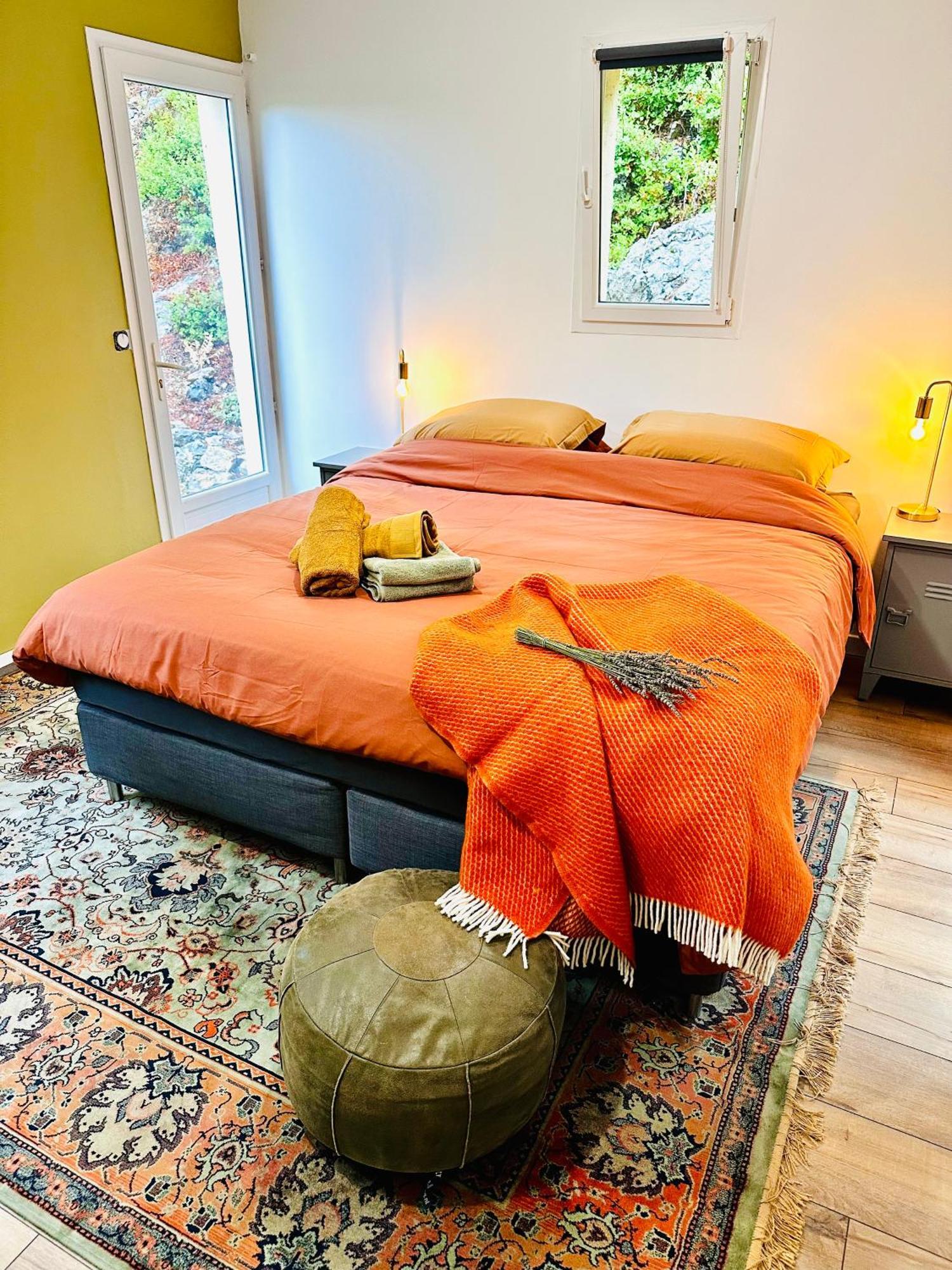 Chambre Lit King-Size - Vue sur Montagne