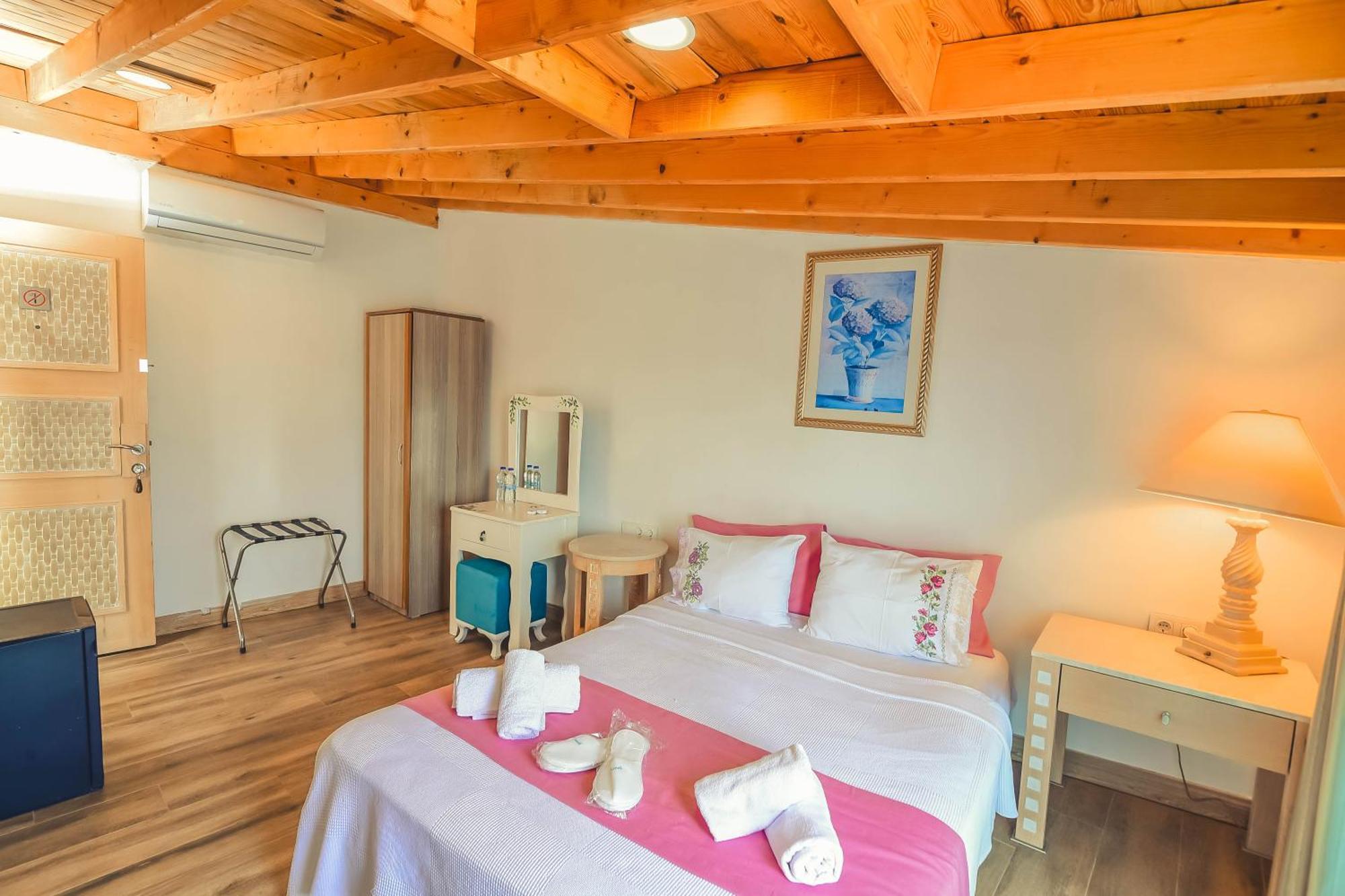 Doppelzimmer mit Balkon