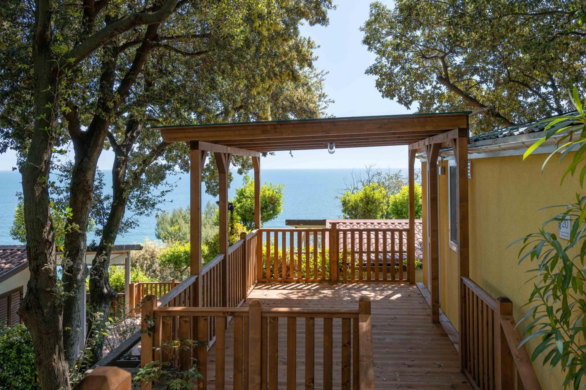 Bungalow met Uitzicht op Zee