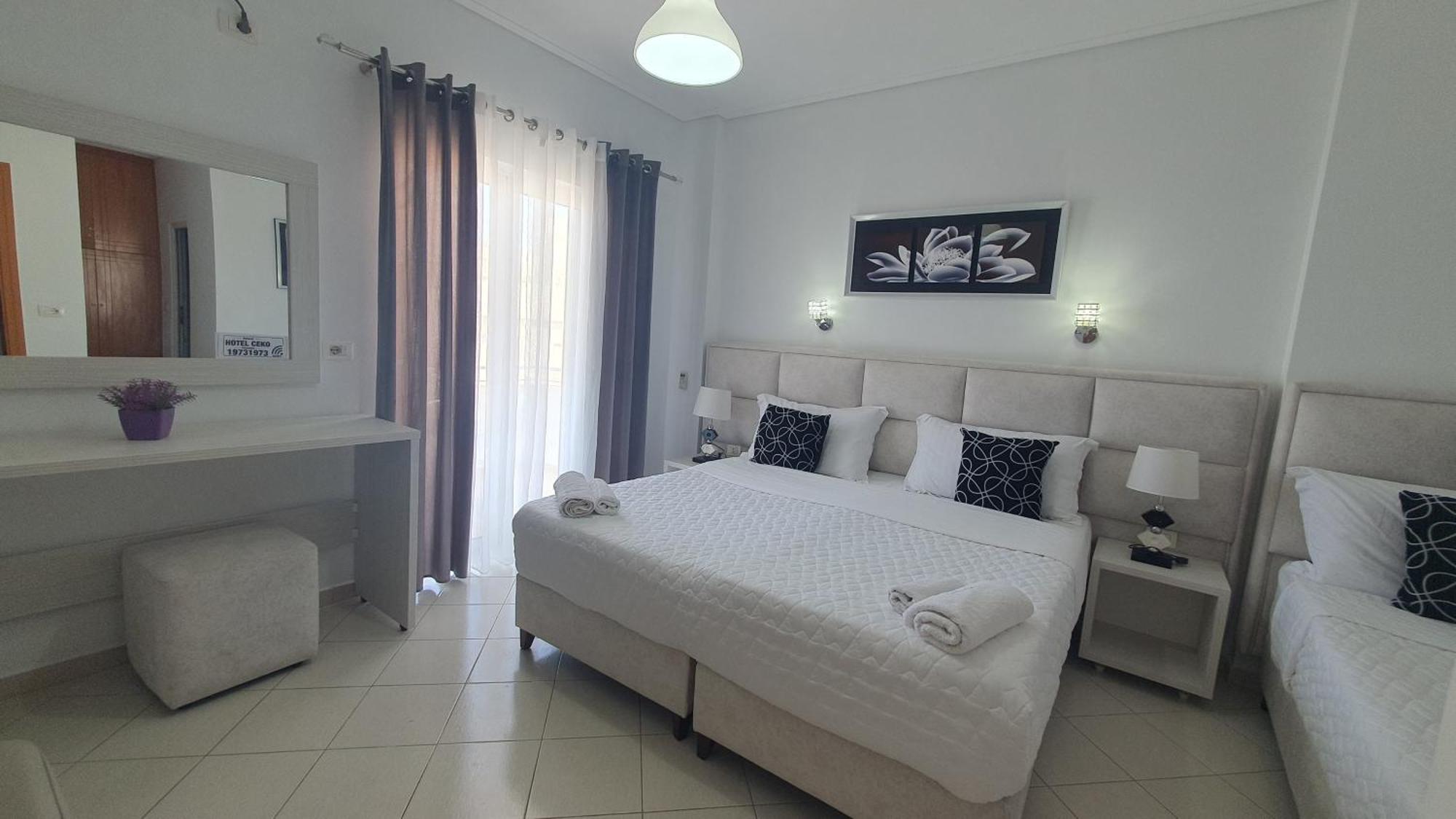 Deluxe Dreibettzimmer mit Meerblick