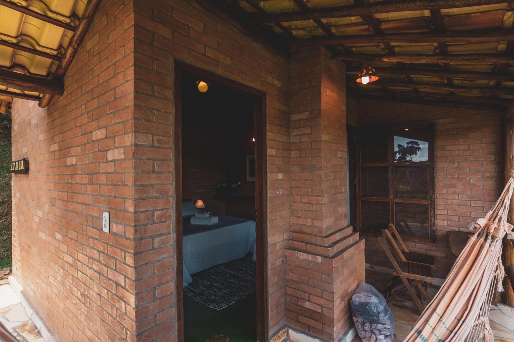 Quarto Duplo com Vista das Montanhas