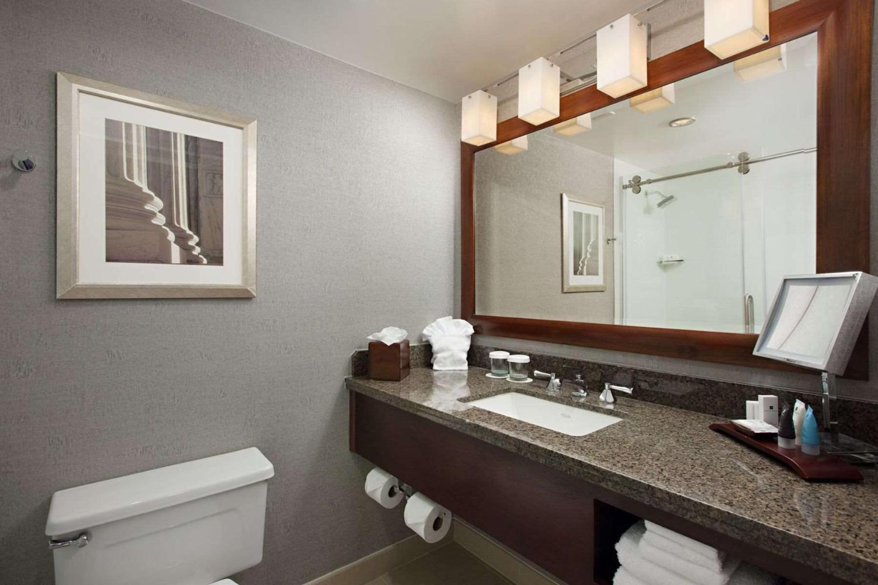Executive King Room,1597556155:JPEG