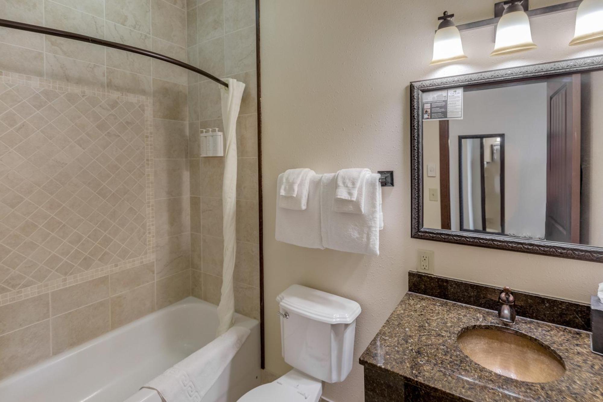 King Classic Room