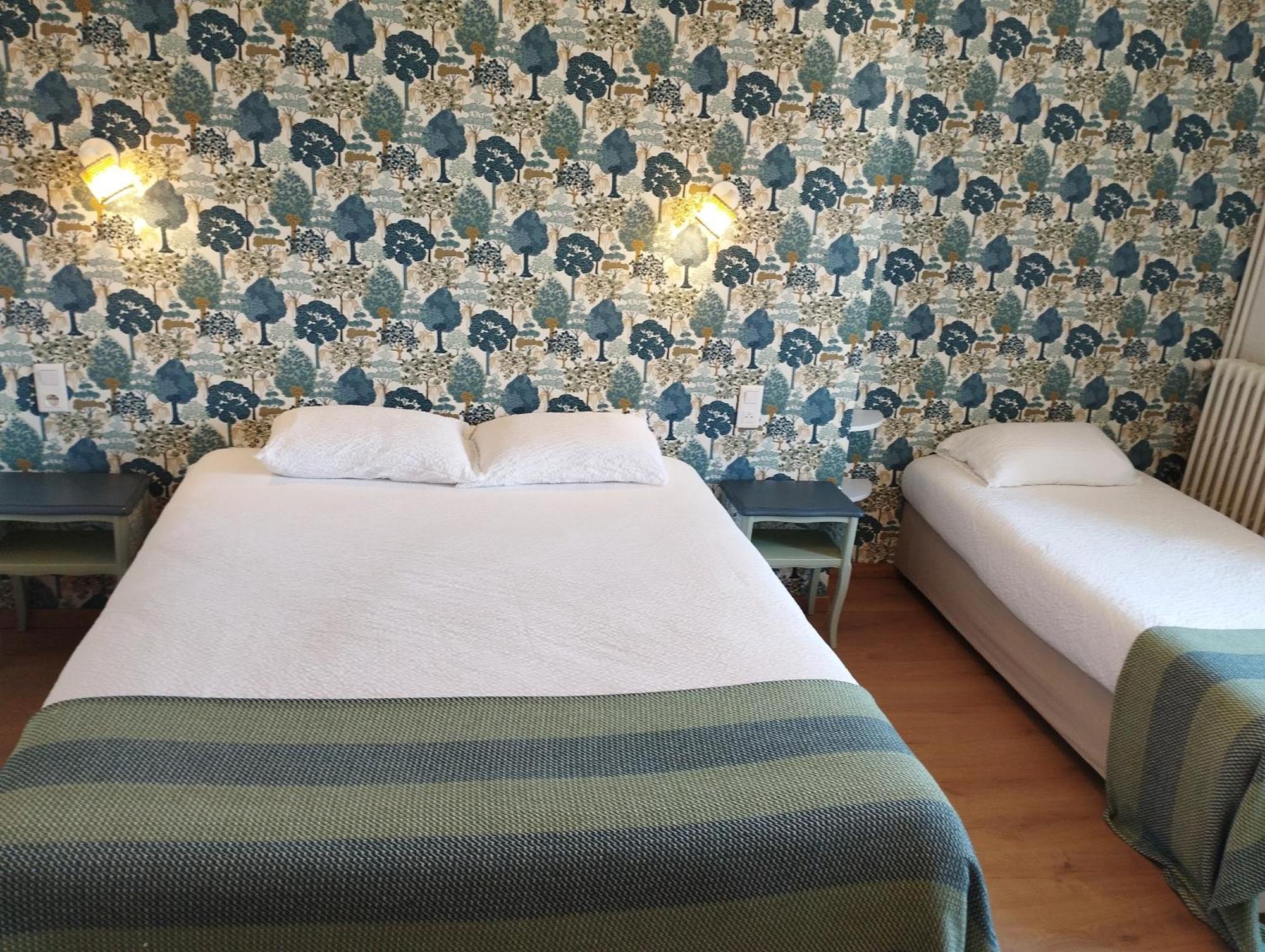 Large Double Room,1616897612:JPEG