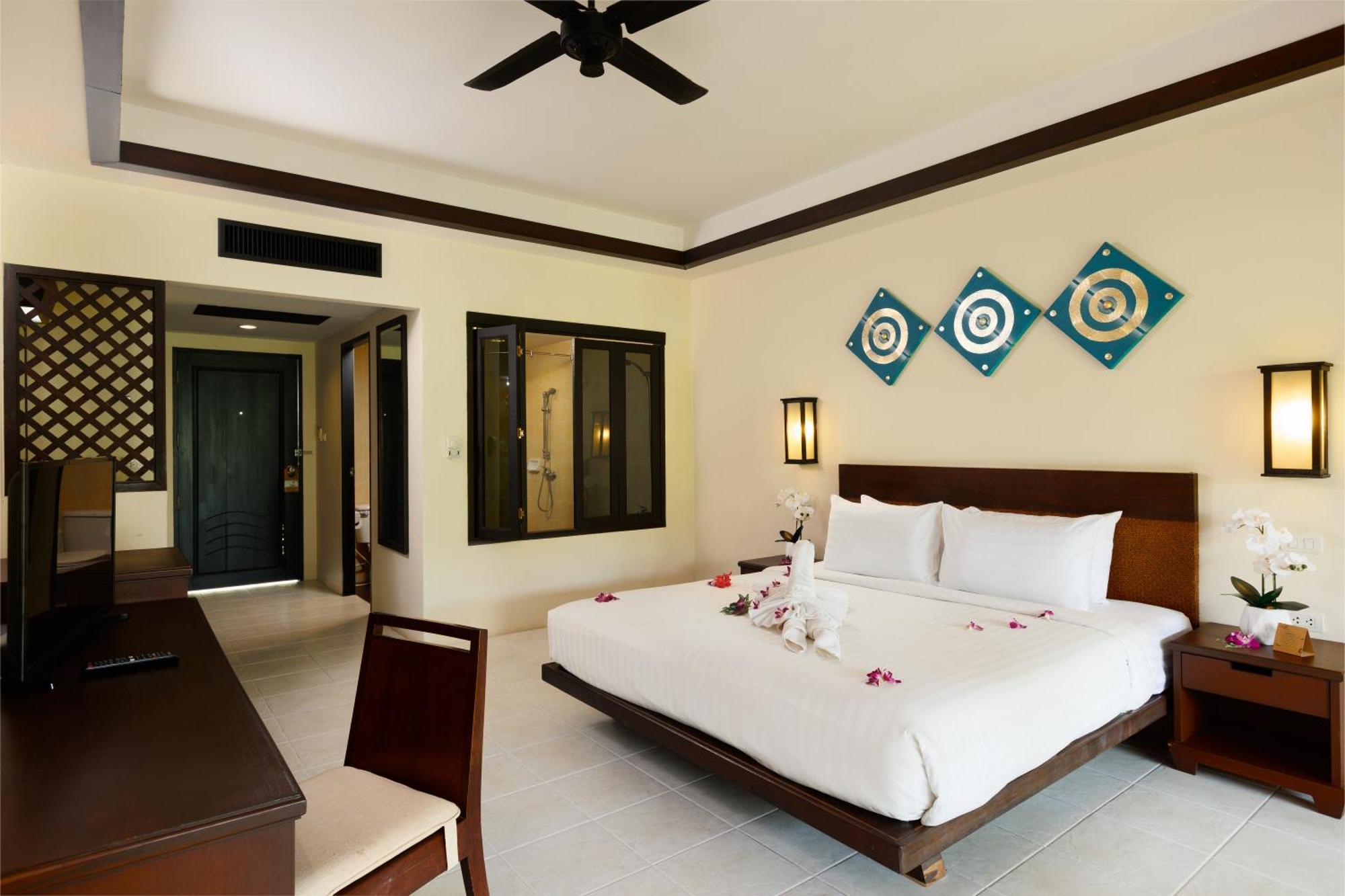 King Room with Garden View