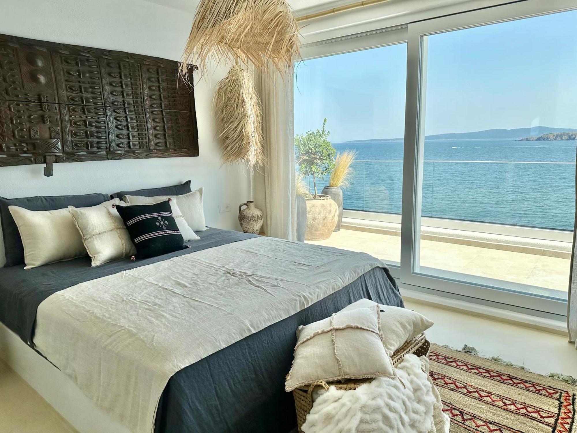 Apartamento de 1 dormitorio con vistas al mar