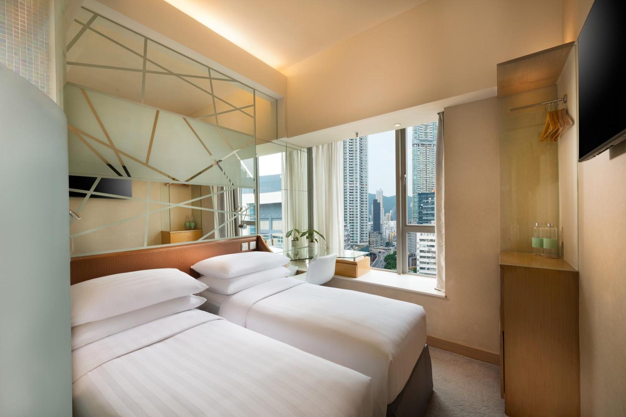 Superior Zimmer mit 1 Queensize-Bett oder 2 Einzelbetten und Stadtblick