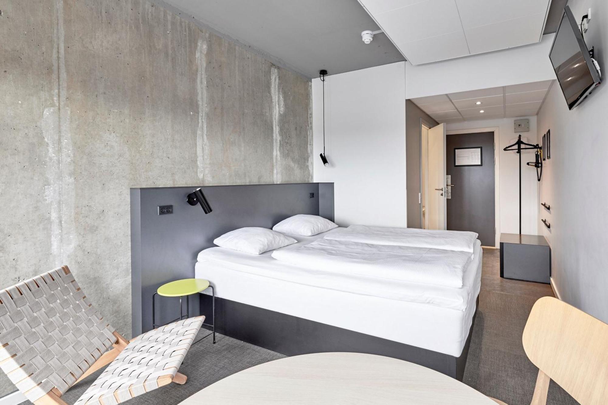 Standard Double Room,1643755257:JPEG