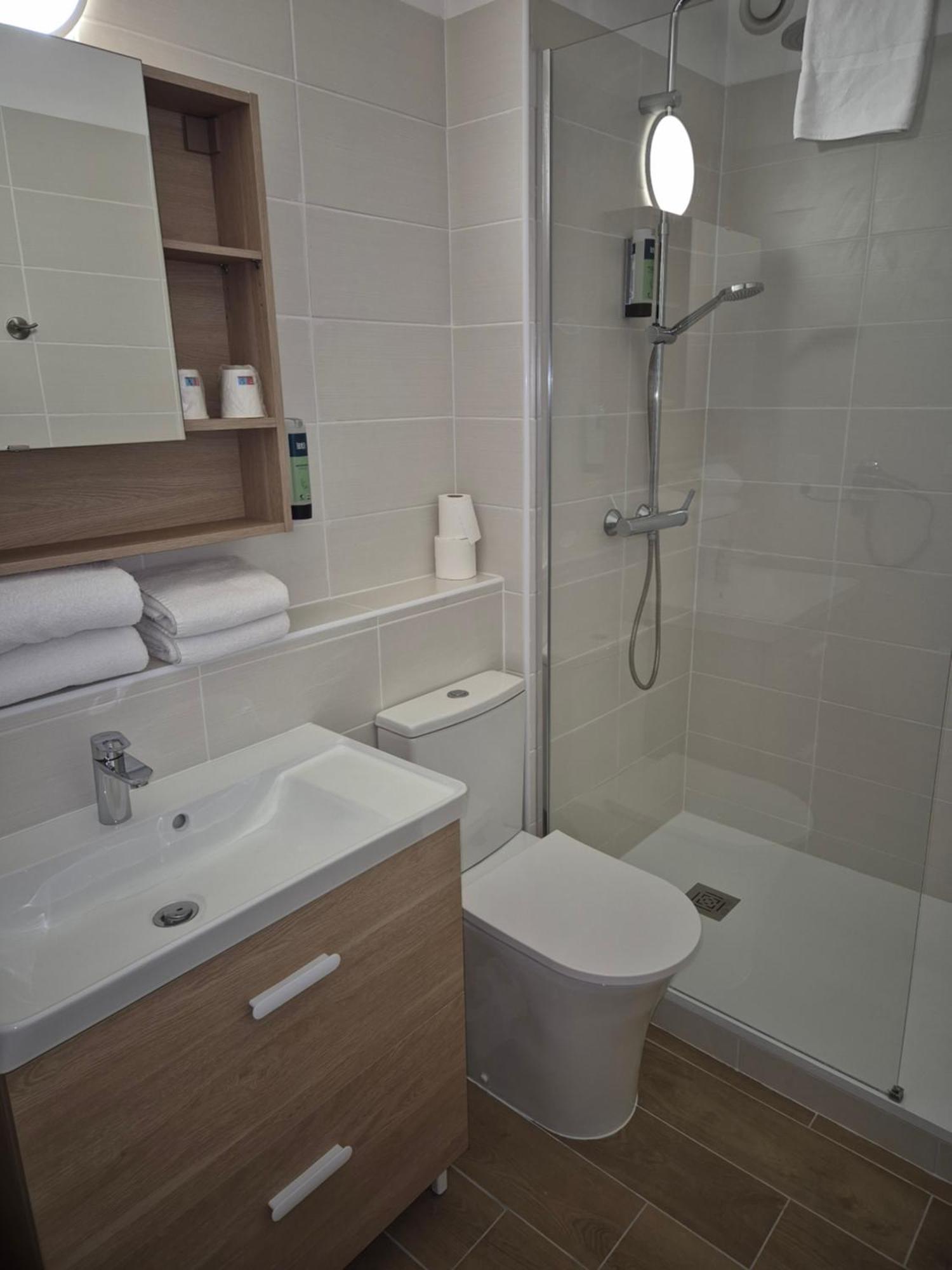 Chambre Double – Vue sur Cour