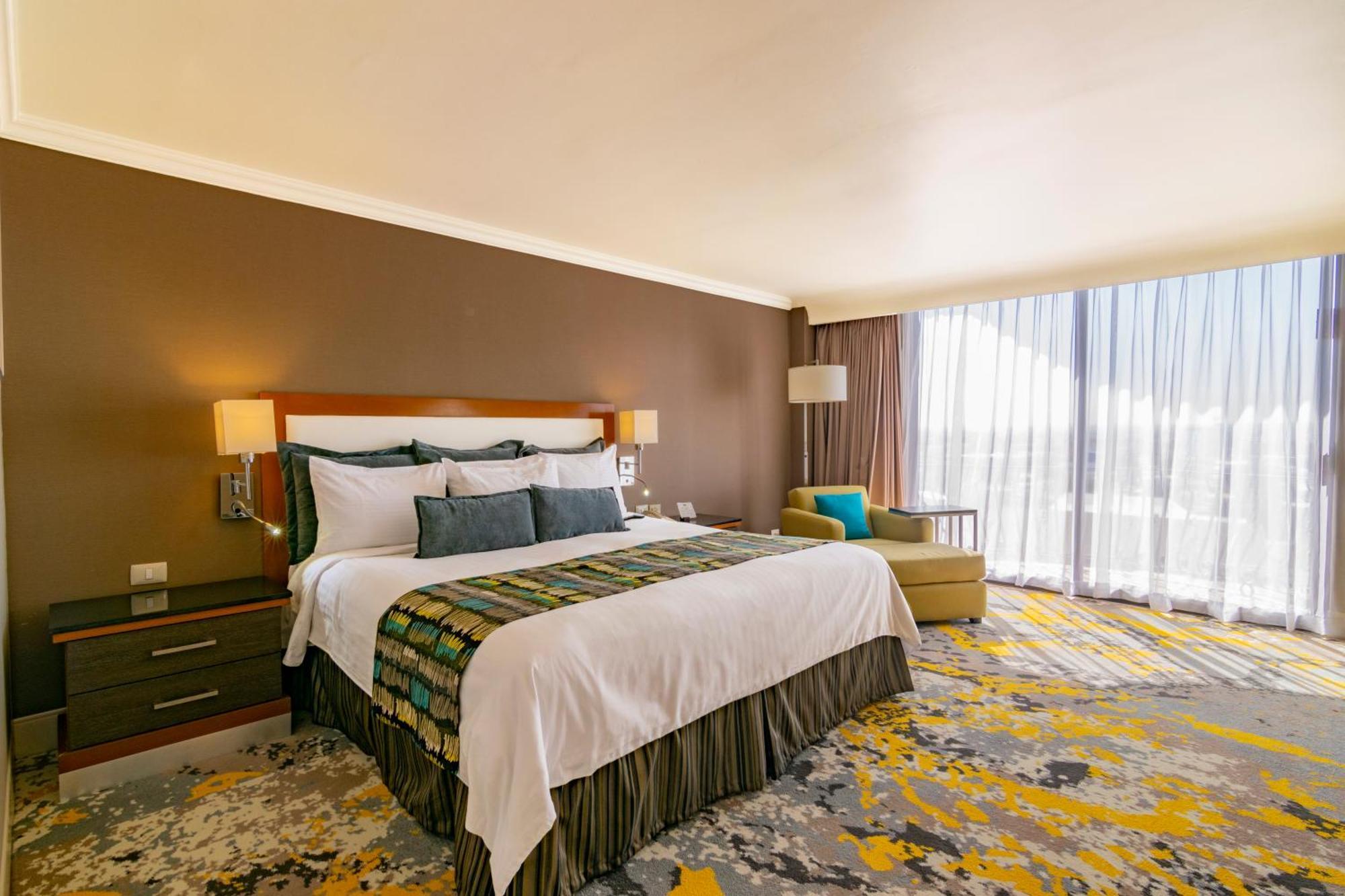 Junior Suite,1658757396:JPEG