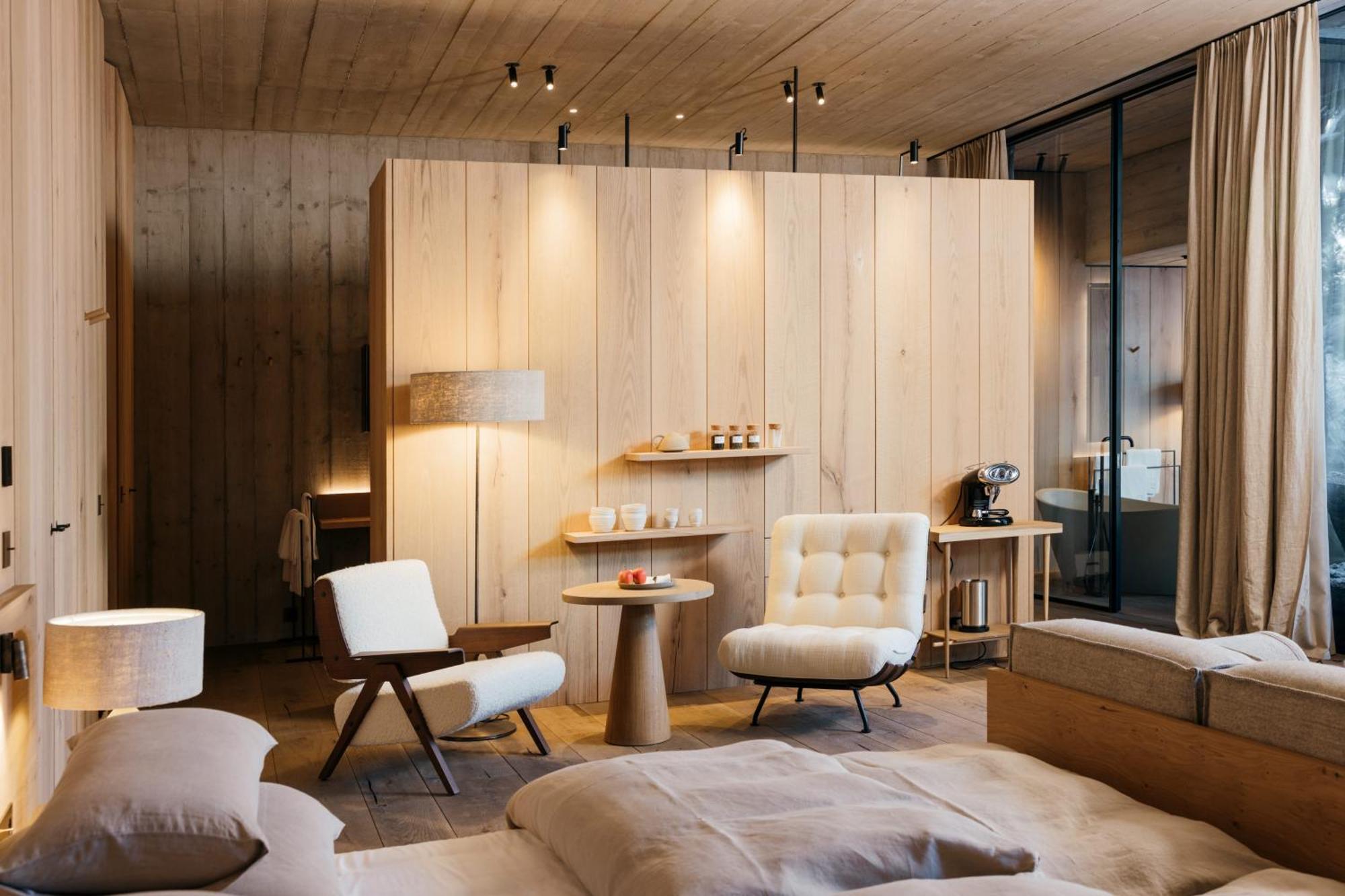 Suite with Sauna