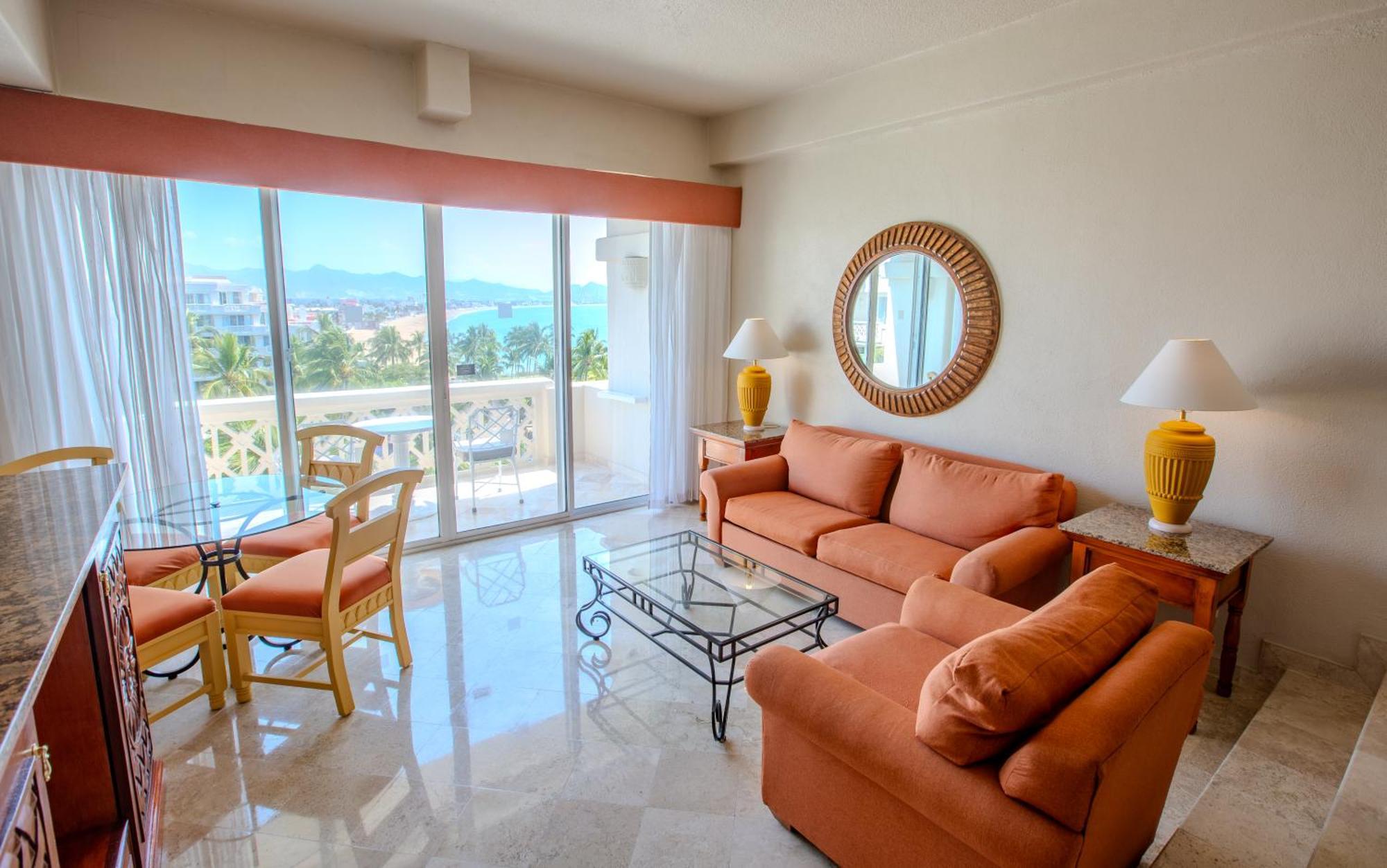 Junior Suite Deluxe with Ocean View
